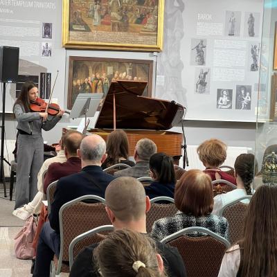 B2667bb0 4f09 4aeb 9957 Be2c1b9e8076