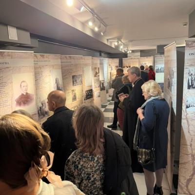 Af4a1fe4 0e47 413a B692 47e0164bd560