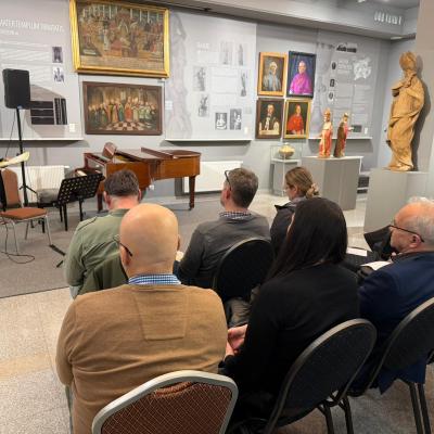 Ca2102b1 4b46 4320 A735 0d7f86b1dd59