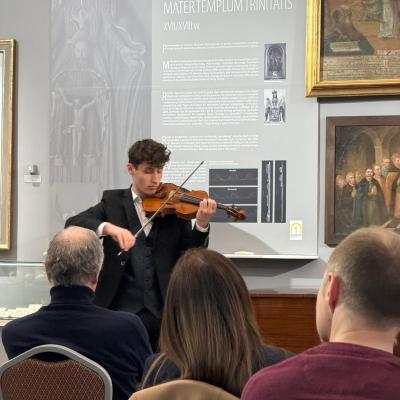 7ebbea7b 1d66 4370 9243 0032d3ea8101